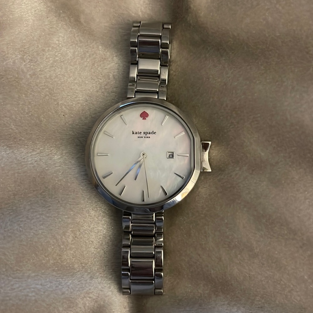 Kate Spade - Women’s Silver Watch with Pearl White Face